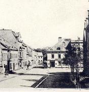 Rynek-1906--apteka-przed-przebudow